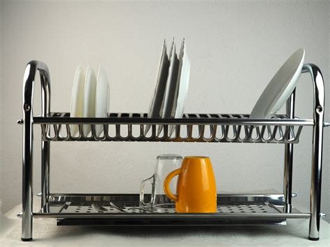 Verschillende soorten afdruiprekken voor de keuken