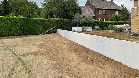 Ideeën en visualisaties voor erfafscheidingen en keerwanden