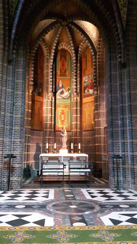 Foto of illustratie van St. Jan de Doperkerk