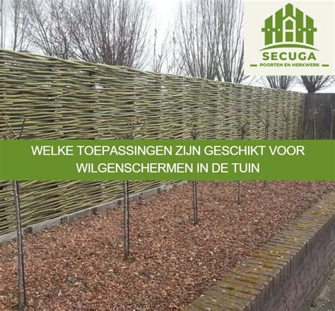 Illustratie van een tuin met een wilgenscherm als natuurlijke erfafscheiding