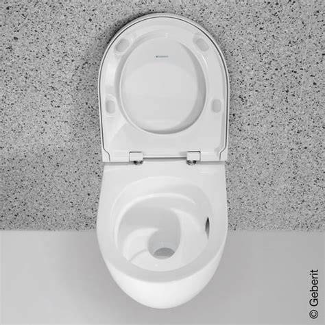 Image: Geberit Acanto randloos ontwerp en KeraTect opbouw