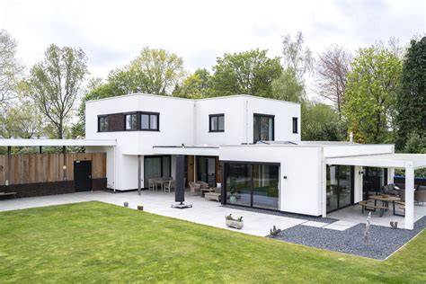 JB12 in Breda - moderne prefab villa