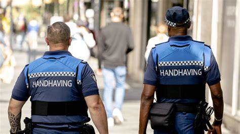 Infographic: Tijdlijn handhaving coronaregels 2020