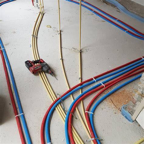 Diagram: Plaatsing van TAB leidingen in vloer en plafond