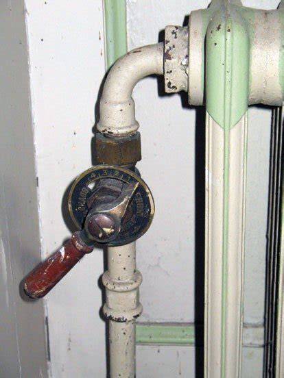 Foto: juiste montagepositie radiatorkraan