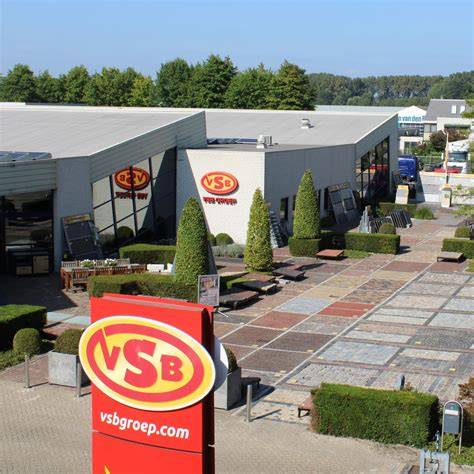 Showtuin en assortiment balkontegels Assen