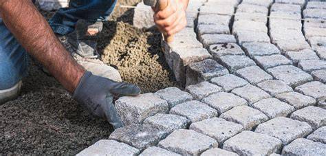 Diagram Kosten per soort bestrating: koppelstones, betonbestrating, natuursteen