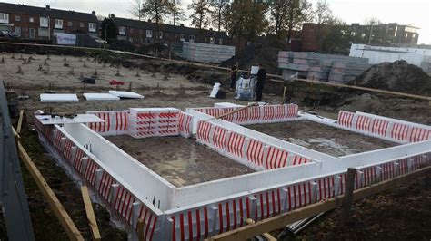 Diagram: bekisting en drukverdeling bij storting