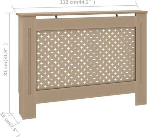 Close-up van MDF- en multiplexpanelen voor radiatorombouw
