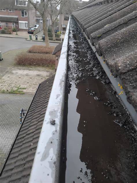 Opsomming noodmaatregelen bij daklekkage