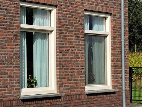Kunststof kozijnen op maat: renovatie en nieuwbouw