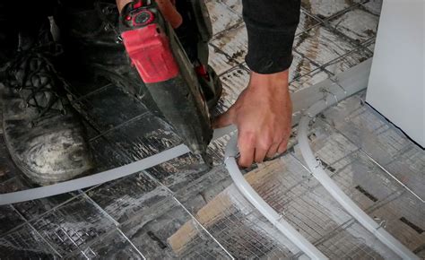 Infographic: Vloerverwarming op draadmatten - installatieproces en afstanden