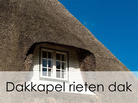 Infographic overzicht van dakkapel en rieten dak constructie
