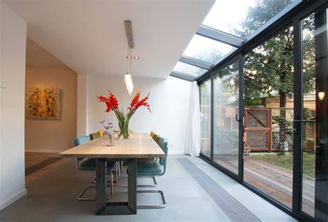 Foto: Voorbeeld prefab serre met glazen pui