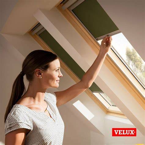 Infographic: Stappenplan montage VELUX rolgordijn