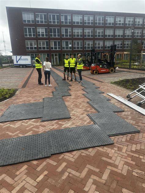 Tag: BoFloor evenementenvloeren - kliktegels voor snelle dekking