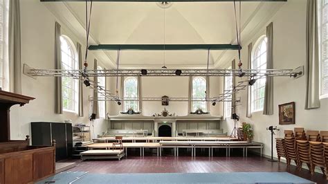 Foto van kerkinterieur rond 1971 (G.J. Dukker)