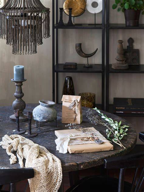 Interieur van Xenos Venlo met assortiment woonaccessoires en decoratie
