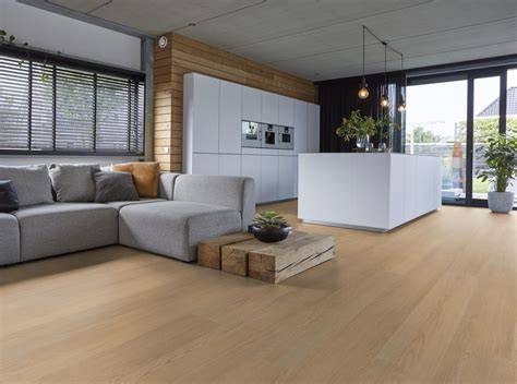 XL laminaat planken foto met brede planken en eiken look