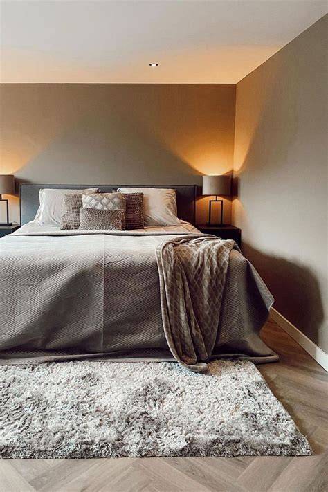 Foto: Slaapkamer met luxe tapijt en warme uitstraling