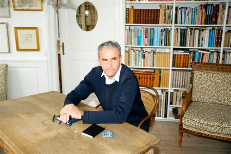 Foto: auteursportret van Jens Christian Grøndahl
