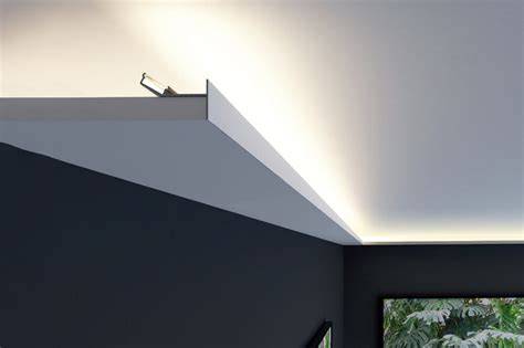 Afbeelding van indirecte plafondverlichting met ledstrip in koof