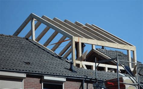 Vergelijking prefab vs. ter plaatse dakopbouw