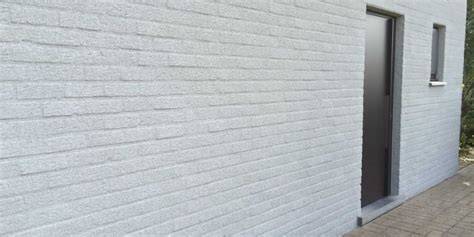 Illustratie: Crepi en spuitkurk gevelbekleding