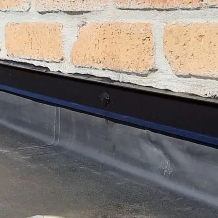 Infographic: Overzicht van damwandmontage en waterdichte muuraansluiting