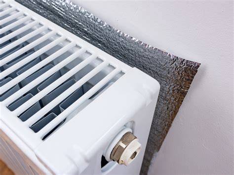 Voorbeeld van radiatorfolie en installatie
