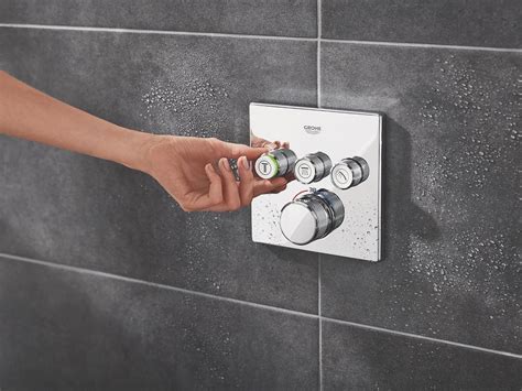 Illustratie van verschillende originele Grohe onderdelen, zoals cartouches en dichtingen.