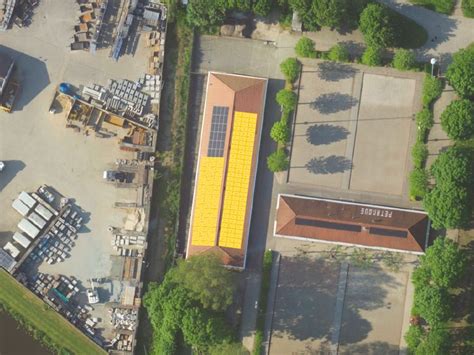 Schema: dak- en schoorsteenrenovatieproces in Gouda