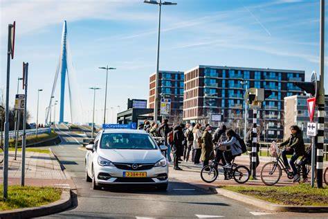 Zichtdriehoek en verkeersveiligheid in APV