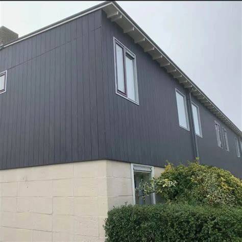 Trespa achterconstructie met ventilatiepouw en dilataties