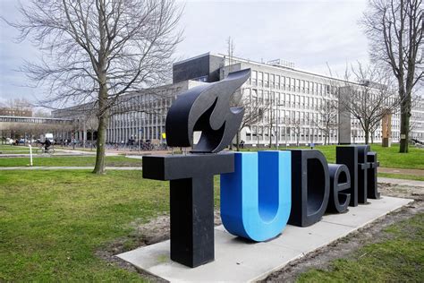 Foto: iCell references bij TU Delft en De Vondeltuin