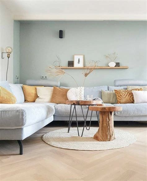 Foto: Gele accessoires in Scandinavisch interieur