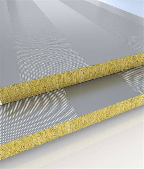 Infographic: Structuur sandwichpaneel (bovenplaat - isolatiekern - onderplaat)