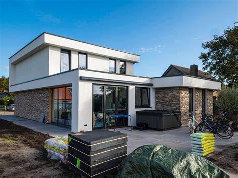 Tabel: voorbeeldprijzen per type prefab woning