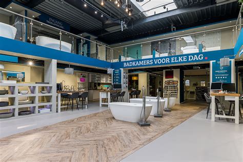 Kaart met routes naar sanitairwinkel en showroom