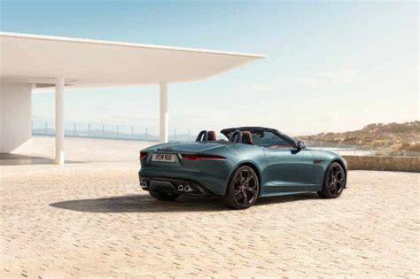 Diagram: Jaguar modellen door de jaren heen (SS, XK, E-Type, XJ, XF, XE, F-Type, I-Pace)