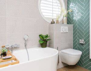Inspirerende voorbeelden van kleine badkamers en indelingen