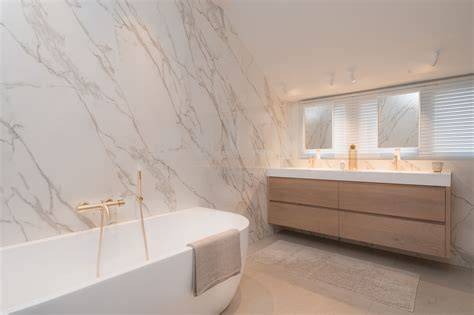 Infographic: routing van afvoer en aanvoer in een moderne badkamer