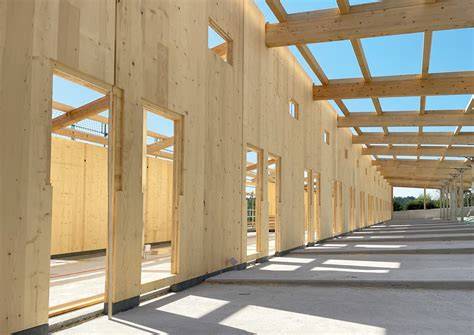CLT paneel met dwars liggende lamellen