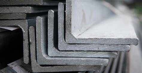 Overzicht: standaard 2 mm staal vs. 6 mm glas vloerplaten