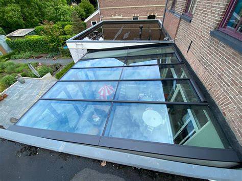 Infographic: constructie-overzicht serredak met glas