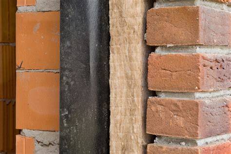 workflow: verwijderen vs. opnieuw isoleren van spouwmuur