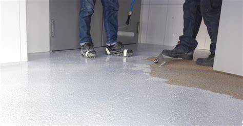 Illustratie van antislip coating op tegeloppervlak