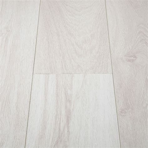 wit laminaat strak interieur
