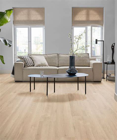 kleurstalen laminaat op tafel