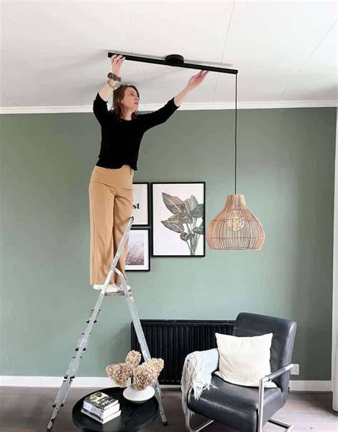 Schema: Lightswing® in plafondinstallatie